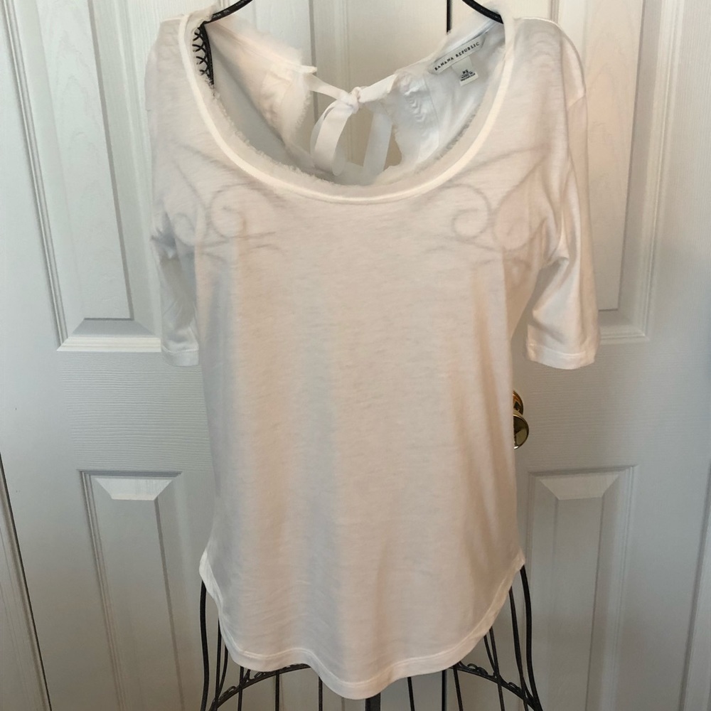 Banana Republic Blouse Cut-Out Back & Bow XS NWOT